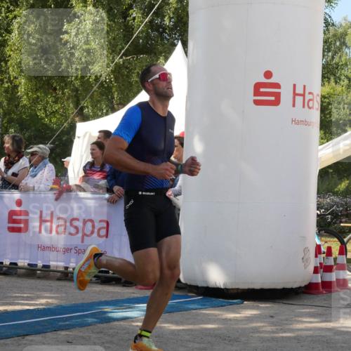 07.09.2025 - 19. Norderstedt Triathlon Zöllner http://msf.ph/oto/8784922 07.09.2025 12:29:45 Ziel 1306 meine-sportfotos.de