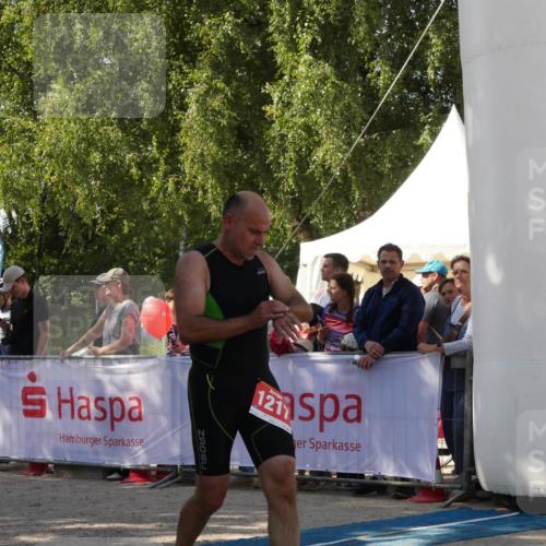 07.09.2025 - 19. Norderstedt Triathlon Zöllner http://msf.ph/oto/8784926 07.09.2025 12:29:52 Ziel 1217 meine-sportfotos.de