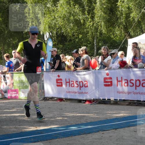 07.09.2025 - 19. Norderstedt Triathlon Zöllner http://msf.ph/oto/8784958 07.09.2025 12:30:31 Ziel 279 meine-sportfotos.de