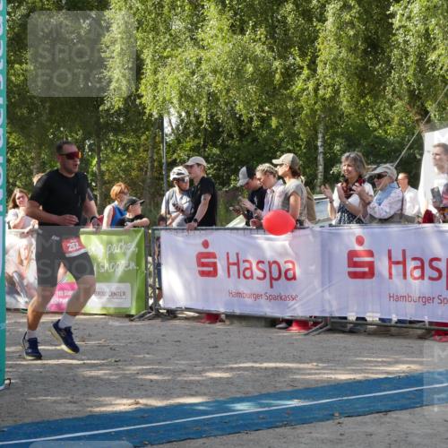 07.09.2025 - 19. Norderstedt Triathlon Zöllner http://msf.ph/oto/8784967 07.09.2025 12:30:44 Ziel 252 meine-sportfotos.de