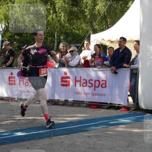 07.09.2025 - 19. Norderstedt Triathlon Zöllner http://msf.ph/oto/8785040 07.09.2025 12:32:39 Ziel 201 meine-sportfotos.de