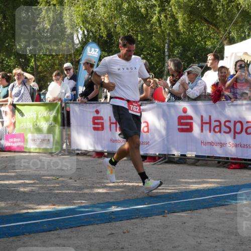 07.09.2025 - 19. Norderstedt Triathlon Zöllner http://msf.ph/oto/8785067 07.09.2025 12:33:47 Ziel 191, 782, 801, 1223, 1265 meine-sportfotos.de