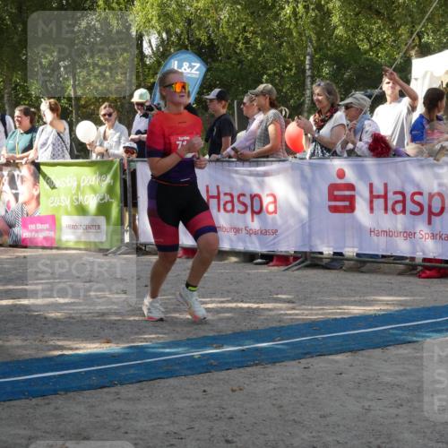 07.09.2025 - 19. Norderstedt Triathlon Zöllner http://msf.ph/oto/8785107 07.09.2025 12:33:59 Ziel 714, 731, 815 meine-sportfotos.de
