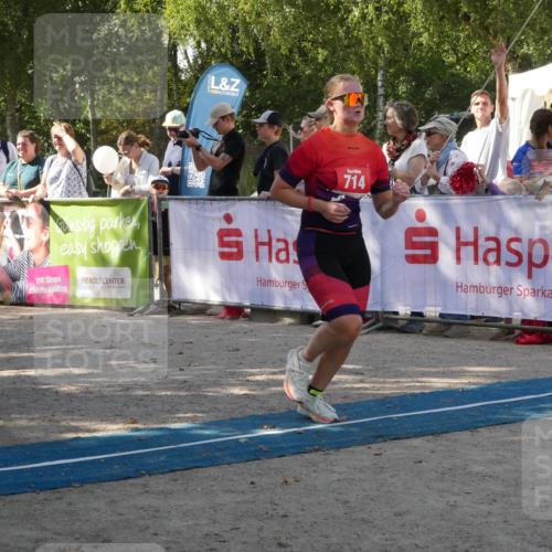07.09.2025 - 19. Norderstedt Triathlon Zöllner http://msf.ph/oto/8785110 07.09.2025 12:34:00 Ziel 714, 731, 815 meine-sportfotos.de