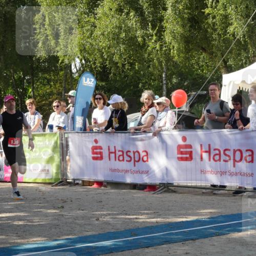07.09.2025 - 19. Norderstedt Triathlon Zöllner http://msf.ph/oto/8785258 07.09.2025 12:38:30 Ziel 136, 859 meine-sportfotos.de