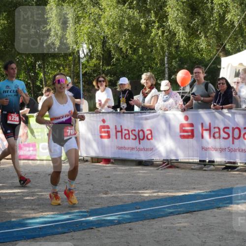 07.09.2025 - 19. Norderstedt Triathlon Zöllner http://msf.ph/oto/8785350 07.09.2025 12:40:19 Ziel 748, 763, 767, 778, 1239 meine-sportfotos.de