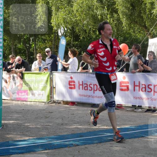 07.09.2025 - 19. Norderstedt Triathlon Zöllner http://msf.ph/oto/8785439 07.09.2025 12:42:30 Ziel 168, 741, 800 meine-sportfotos.de
