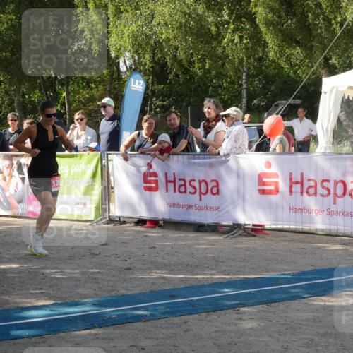07.09.2025 - 19. Norderstedt Triathlon Zöllner http://msf.ph/oto/8785483 07.09.2025 12:43:09 Ziel 1358 meine-sportfotos.de
