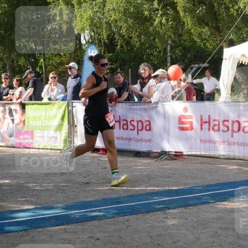07.09.2025 - 19. Norderstedt Triathlon Zöllner http://msf.ph/oto/8785486 07.09.2025 12:43:09 Ziel 1358 meine-sportfotos.de