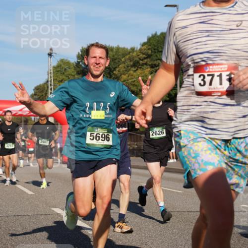 07.09.2025 - BARMER Alsterlauf Yannick Fuchs http://msf.ph/oto/8790596 07.09.2025 09:41:06 Laufen 459, 3767, 3901, 2025, 39, 5696, 098, 2626, 371 meine-sportfotos.de