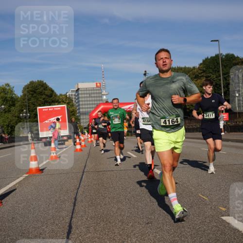 07.09.2025 - BARMER Alsterlauf Yannick Fuchs http://msf.ph/oto/8790647 07.09.2025 09:43:21 Laufen  meine-sportfotos.de