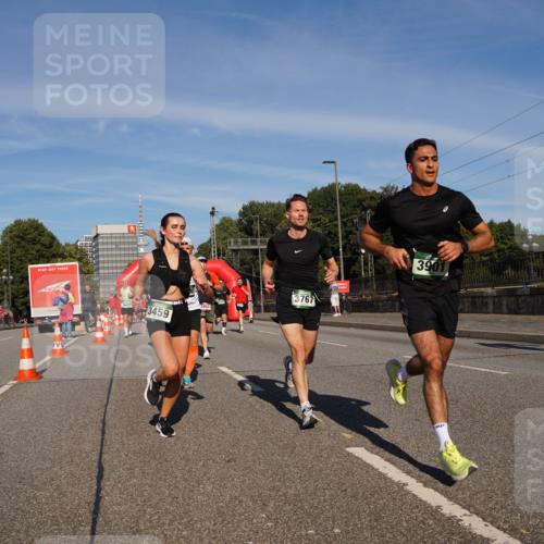 07.09.2025 - BARMER Alsterlauf Yannick Fuchs http://msf.ph/oto/8790653 07.09.2025 09:41:09 Laufen 3459, 2453, 3767, 390 meine-sportfotos.de