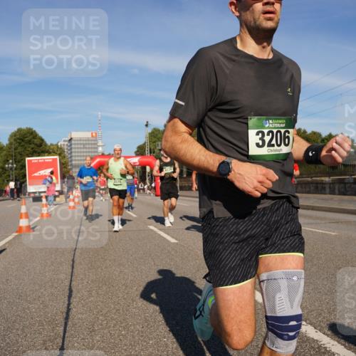 07.09.2025 - BARMER Alsterlauf Yannick Fuchs http://msf.ph/oto/8790706 07.09.2025 09:41:12 Laufen 3575, 4530, 36, 3206 meine-sportfotos.de