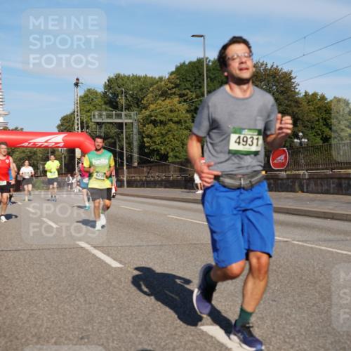 07.09.2025 - BARMER Alsterlauf Yannick Fuchs http://msf.ph/oto/8790773 07.09.2025 09:41:16 Laufen 6295, 4931 meine-sportfotos.de
