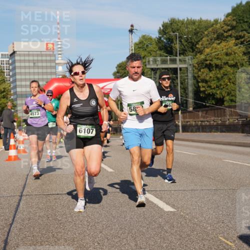 07.09.2025 - BARMER Alsterlauf Yannick Fuchs http://msf.ph/oto/8790940 07.09.2025 09:43:26 Laufen 4573, 563, 58, 5028, 6107 meine-sportfotos.de