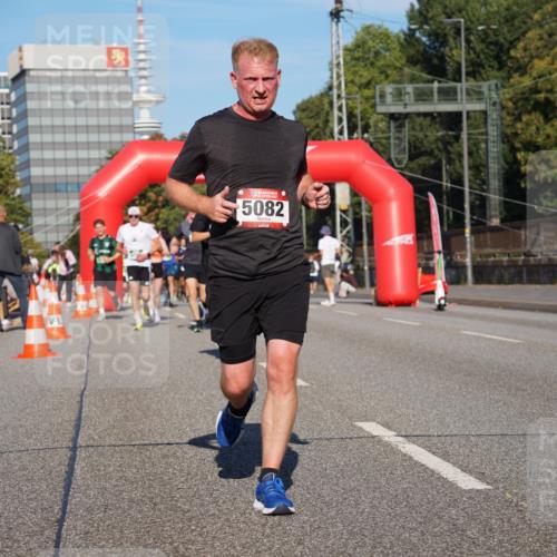 07.09.2025 - BARMER Alsterlauf Yannick Fuchs http://msf.ph/oto/8790975 07.09.2025 09:41:26 Laufen 5082, 76 meine-sportfotos.de