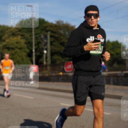 07.09.2025 - BARMER Alsterlauf Yannick Fuchs http://msf.ph/oto/8790985 07.09.2025 09:43:28 Laufen 1573, 63 meine-sportfotos.de