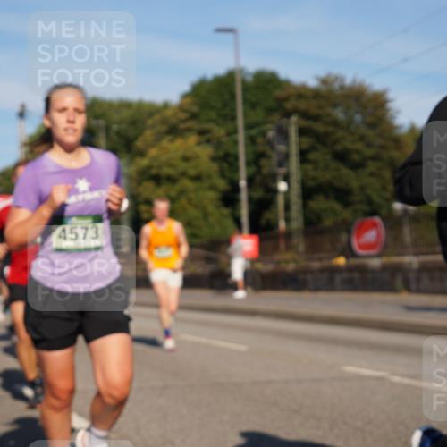07.09.2025 - BARMER Alsterlauf Yannick Fuchs http://msf.ph/oto/8790987 07.09.2025 09:43:28 Laufen 4573, 4663 meine-sportfotos.de