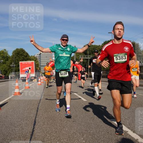 07.09.2025 - BARMER Alsterlauf Yannick Fuchs http://msf.ph/oto/8791017 07.09.2025 09:43:30 Laufen 5028, 2478, 48, 5383, 3623 meine-sportfotos.de