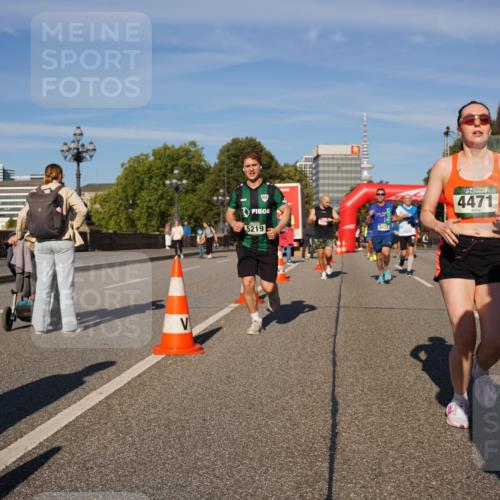 07.09.2025 - BARMER Alsterlauf Yannick Fuchs http://msf.ph/oto/8791099 07.09.2025 09:41:33 Laufen 111, 5219, 4471 meine-sportfotos.de