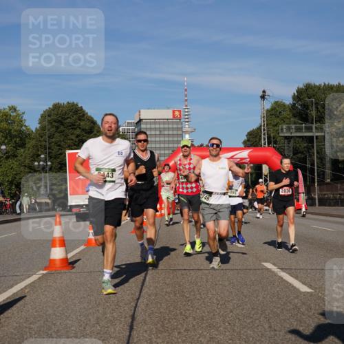 07.09.2025 - BARMER Alsterlauf Yannick Fuchs http://msf.ph/oto/8791108 07.09.2025 09:43:33 Laufen 443, 49, 749, 4895, 2836 meine-sportfotos.de