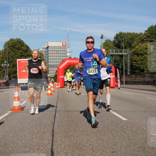 07.09.2025 - BARMER Alsterlauf Yannick Fuchs http://msf.ph/oto/8791149 07.09.2025 09:41:35 Laufen 2899, 8422, 76 meine-sportfotos.de