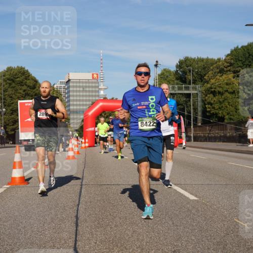 07.09.2025 - BARMER Alsterlauf Yannick Fuchs http://msf.ph/oto/8791154 07.09.2025 09:41:35 Laufen 289, 8422, 7 meine-sportfotos.de