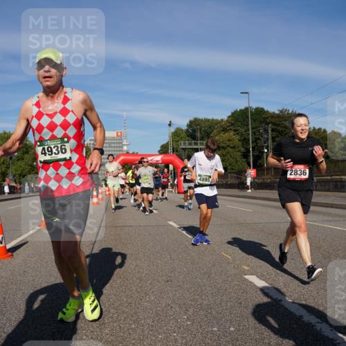 07.09.2025 - BARMER Alsterlauf Yannick Fuchs http://msf.ph/oto/8791159 07.09.2025 09:43:36 Laufen 4936, 4895, 2836 meine-sportfotos.de