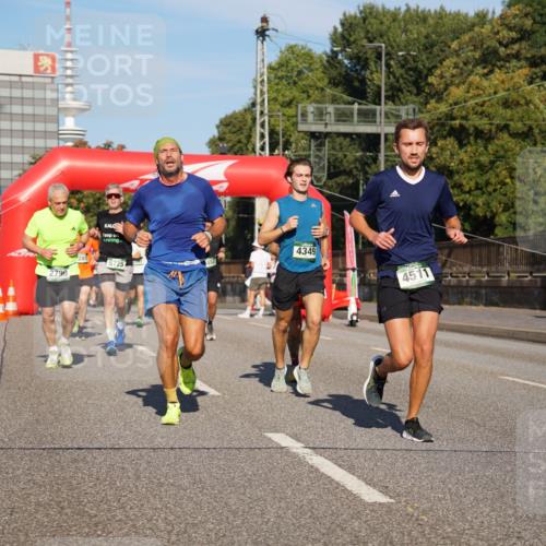 07.09.2025 - BARMER Alsterlauf Yannick Fuchs http://msf.ph/oto/8791193 07.09.2025 09:41:38 Laufen 2790, 281, 4349, 5725, 4511 meine-sportfotos.de