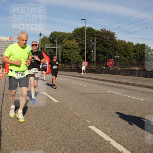 07.09.2025 - BARMER Alsterlauf Yannick Fuchs http://msf.ph/oto/8791304 07.09.2025 09:41:41 Laufen 2790, 5725, 3450 meine-sportfotos.de
