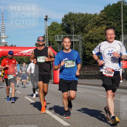 07.09.2025 - BARMER Alsterlauf Yannick Fuchs http://msf.ph/oto/8791394 07.09.2025 09:43:46 Laufen 2778, 5179, 3546, 8174, 2609, 4300 meine-sportfotos.de