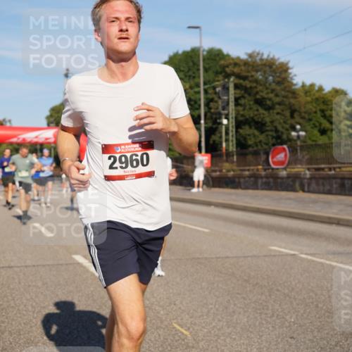 07.09.2025 - BARMER Alsterlauf Yannick Fuchs http://msf.ph/oto/8791414 07.09.2025 09:41:46 Laufen 36, 2960 meine-sportfotos.de