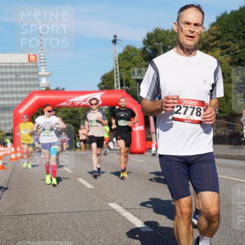 07.09.2025 - BARMER Alsterlauf Yannick Fuchs http://msf.ph/oto/8791505 07.09.2025 09:43:53 Laufen 5051, 36, 2778 meine-sportfotos.de