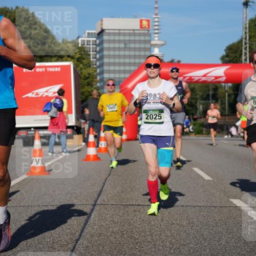 07.09.2025 - BARMER Alsterlauf Yannick Fuchs http://msf.ph/oto/8791531 07.09.2025 09:43:54 Laufen 505, 983, 2025, 8318 meine-sportfotos.de