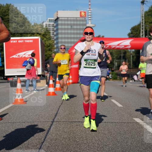 07.09.2025 - BARMER Alsterlauf Yannick Fuchs http://msf.ph/oto/8791535 07.09.2025 09:43:54 Laufen 36, 5051, 83, 2025, 18 meine-sportfotos.de
