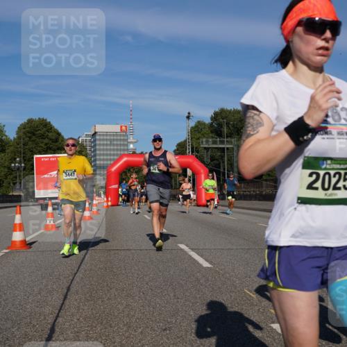 07.09.2025 - BARMER Alsterlauf Yannick Fuchs http://msf.ph/oto/8791573 07.09.2025 09:43:56 Laufen 3447, 83, 2025, 8318 meine-sportfotos.de