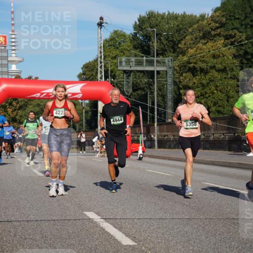 07.09.2025 - BARMER Alsterlauf Yannick Fuchs http://msf.ph/oto/8791609 07.09.2025 09:43:59 Laufen 5710, 585, 5921, 422, 4944, 4161, 5358 meine-sportfotos.de
