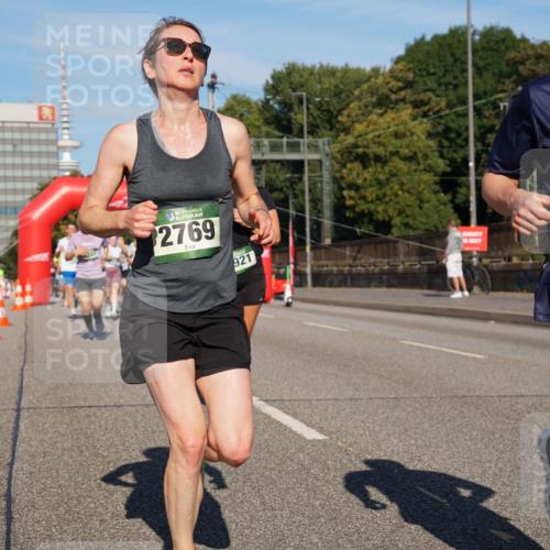 07.09.2025 - BARMER Alsterlauf Yannick Fuchs http://msf.ph/oto/8791636 07.09.2025 09:41:54 Laufen 16, 36, 2769, 921, 36, 41 meine-sportfotos.de