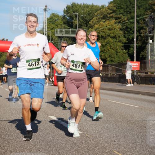 07.09.2025 - BARMER Alsterlauf Yannick Fuchs http://msf.ph/oto/8791743 07.09.2025 09:41:59 Laufen 5338, 2854, 2023, 4612, 3204, 4611 meine-sportfotos.de