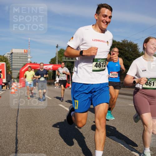 07.09.2025 - BARMER Alsterlauf Yannick Fuchs http://msf.ph/oto/8791774 07.09.2025 09:42:00 Laufen 2023, 1, 135, 4612, 3694, 4611 meine-sportfotos.de