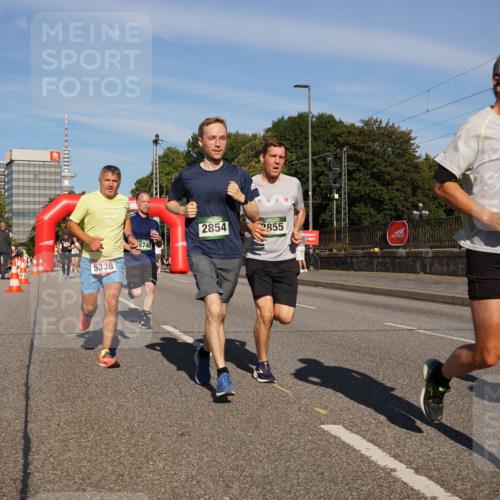 07.09.2025 - BARMER Alsterlauf Yannick Fuchs http://msf.ph/oto/8791832 07.09.2025 09:42:01 Laufen 5338, 5740, 2854, 2855, 3204 meine-sportfotos.de