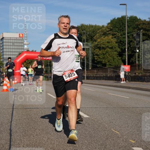 07.09.2025 - BARMER Alsterlauf Yannick Fuchs http://msf.ph/oto/8791980 07.09.2025 09:42:11 Laufen 4797, 5474, 5825, 33 meine-sportfotos.de