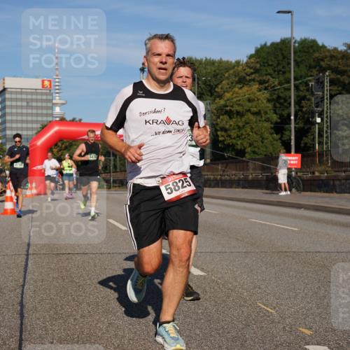 07.09.2025 - BARMER Alsterlauf Yannick Fuchs http://msf.ph/oto/8791987 07.09.2025 09:42:11 Laufen 4797, 5474, 5825 meine-sportfotos.de