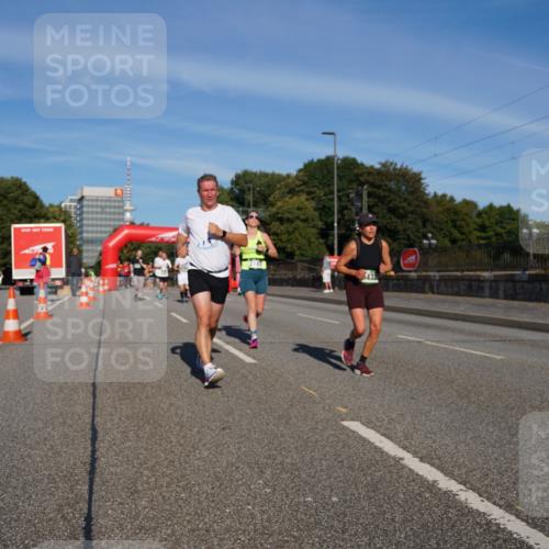 07.09.2025 - BARMER Alsterlauf Yannick Fuchs http://msf.ph/oto/8792127 07.09.2025 09:42:17 Laufen 2147, 8432 meine-sportfotos.de