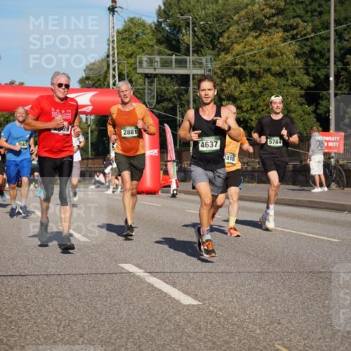 07.09.2025 - BARMER Alsterlauf Yannick Fuchs http://msf.ph/oto/8792300 07.09.2025 09:42:27 Laufen 4535, 3567, 89, 2881, 4637, 3818, 5784 meine-sportfotos.de