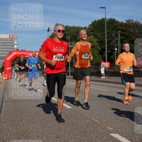 07.09.2025 - BARMER Alsterlauf Yannick Fuchs http://msf.ph/oto/8792351 07.09.2025 09:42:29 Laufen 4535, 3567, 2889, 2881, 3818, 5784 meine-sportfotos.de