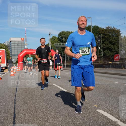 07.09.2025 - BARMER Alsterlauf Yannick Fuchs http://msf.ph/oto/8792406 07.09.2025 09:42:32 Laufen 4535, 3567 meine-sportfotos.de