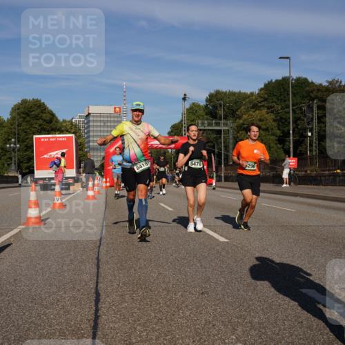 07.09.2025 - BARMER Alsterlauf Yannick Fuchs http://msf.ph/oto/8792695 07.09.2025 09:42:48 Laufen 2023, 8418, 5470, 5290, 492 meine-sportfotos.de