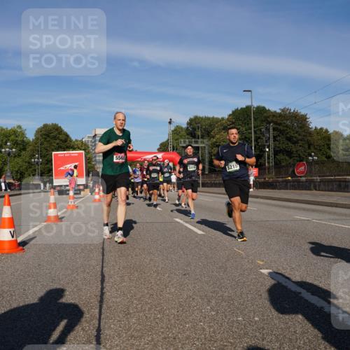 07.09.2025 - BARMER Alsterlauf Yannick Fuchs http://msf.ph/oto/8792975 07.09.2025 09:42:58 Laufen 5565, 8419, 5215 meine-sportfotos.de