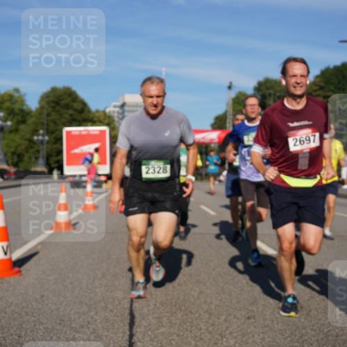 07.09.2025 - BARMER Alsterlauf Yannick Fuchs http://msf.ph/oto/8793145 07.09.2025 09:43:02 Laufen 2328, 2697 meine-sportfotos.de